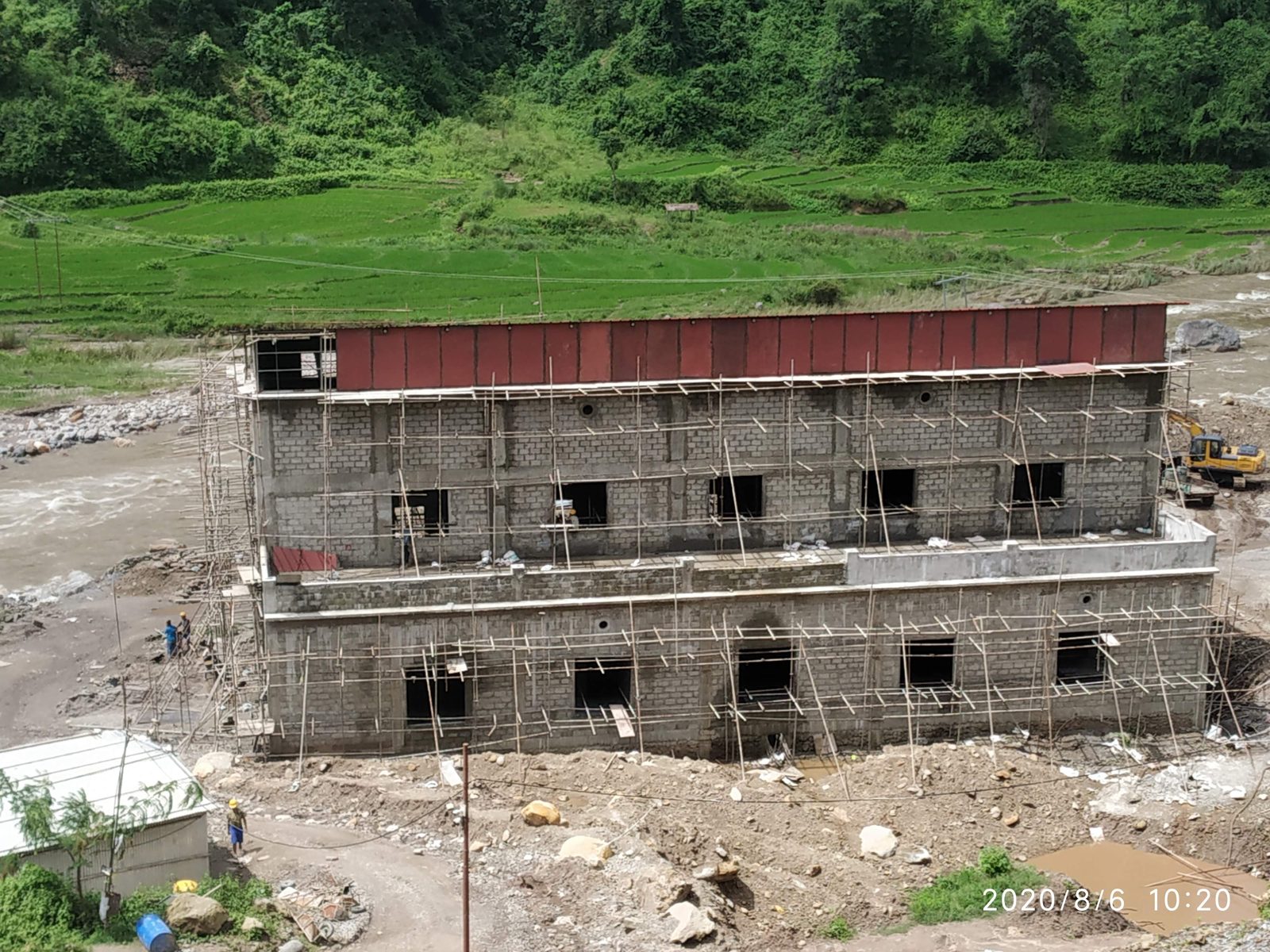 Finishing work on a hydropower powerhouse