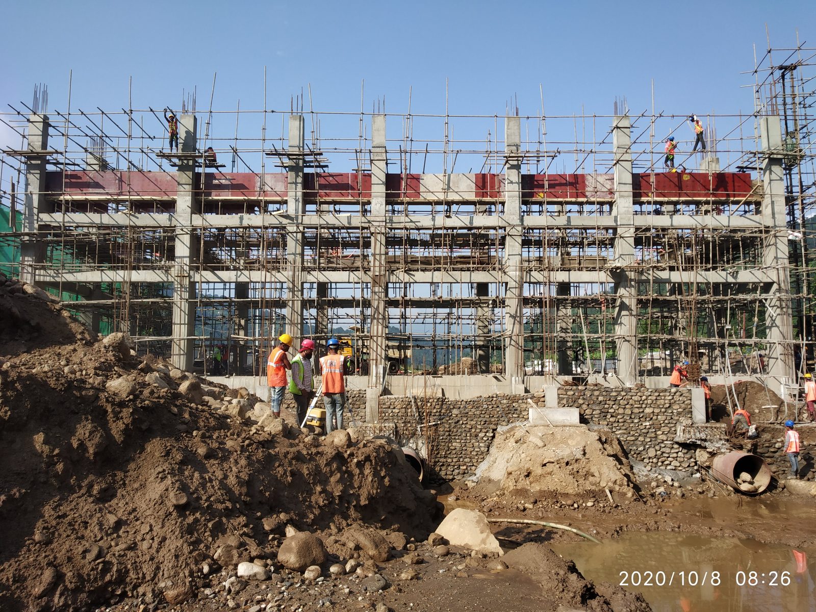 Concrete powerhouse structure at a hydropower project